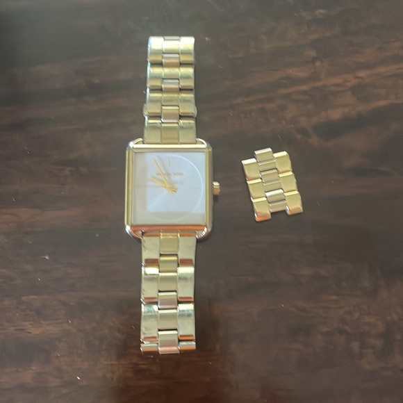 Michael Kors watch - Picture 2 of 12